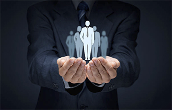 Preparing Your Recruiters for Hiring Seasonal Holiday Workers in Five Steps